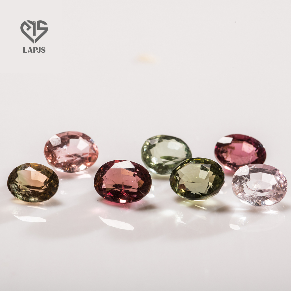Tại sao phụ nữ nên chọn mua nhẫn đá Tourmaline hồng?
