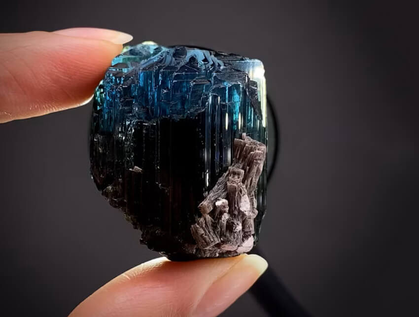 Đá Indicolite Tourmaline