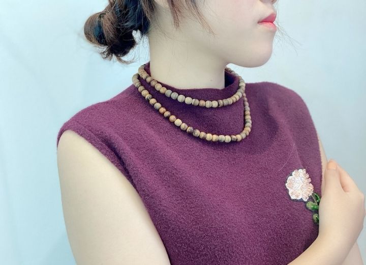 Công dụng khi đeo chuỗi trầm hương 108 hạt lên cổ