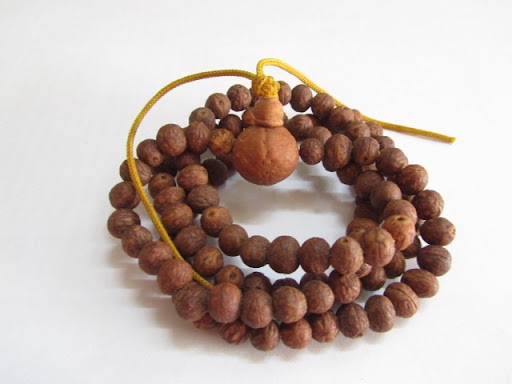 Hạt Bồ đề (Bodhi seed)