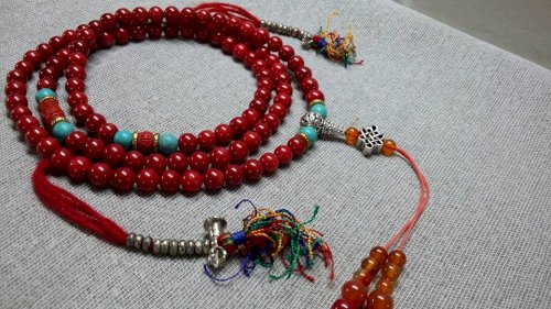 chuỗi hạt Mala đá quý