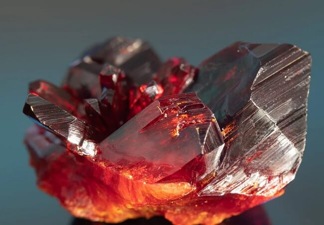 Ý nghĩa viên đá mang tên Garnet